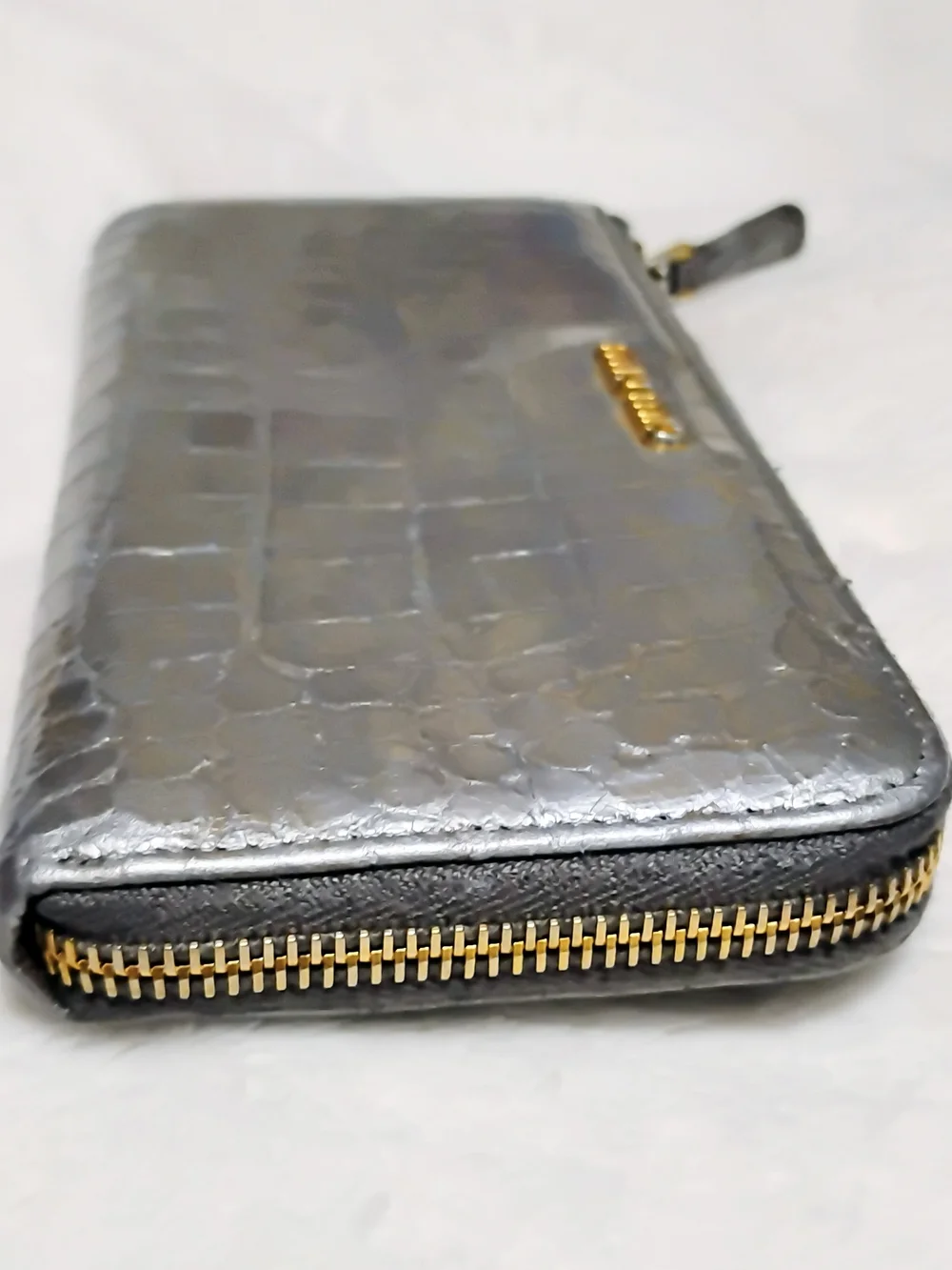 Miu Miu 2Tone Shimmer Metallic Vintage Wallet! Croc-Embossed ZipGold Logo!